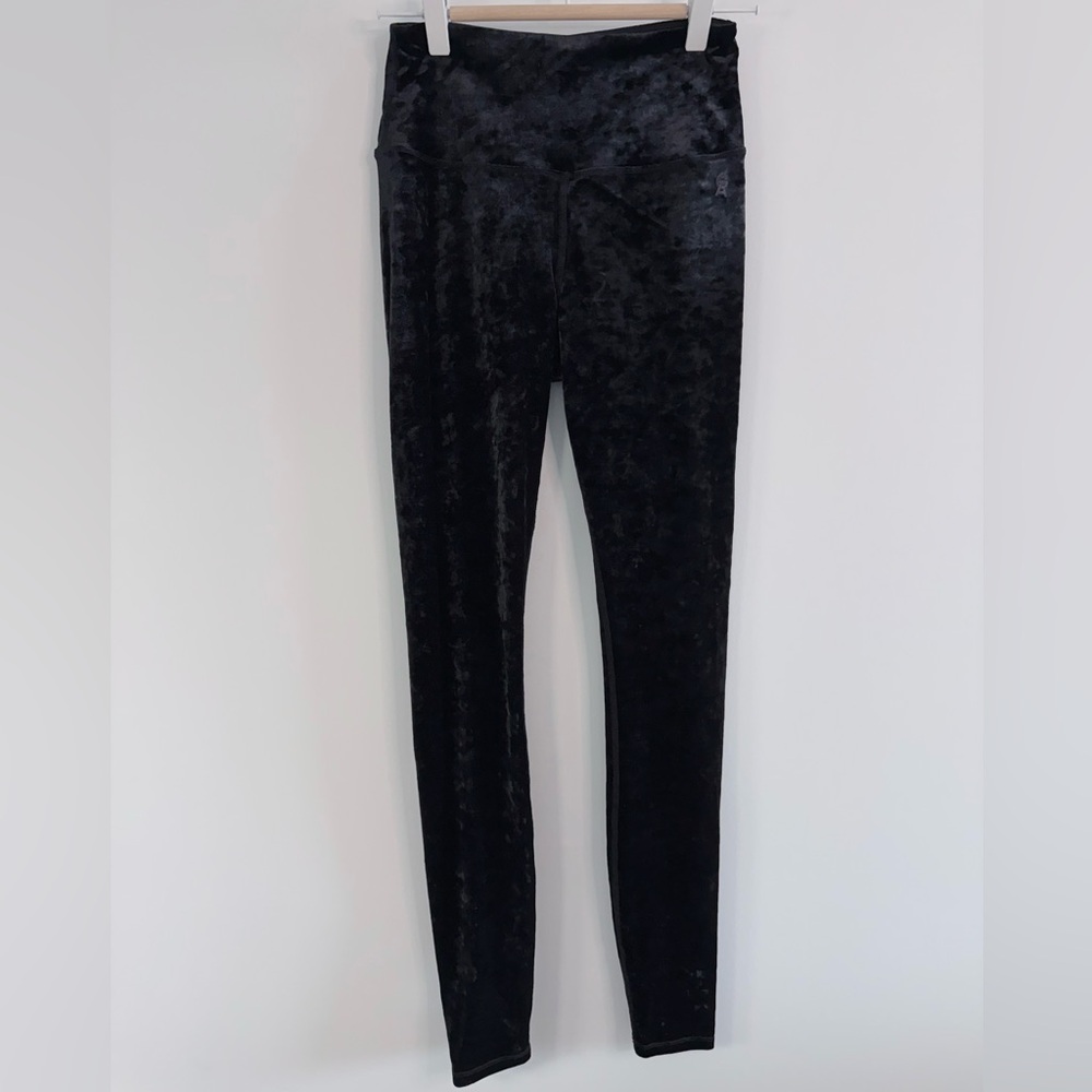Good American Women's Crushed Velvet Leggings - 1